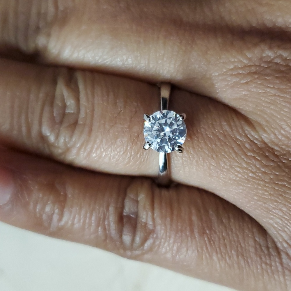 Sterling Silver Solitaire Ring - Picture 7 of 7